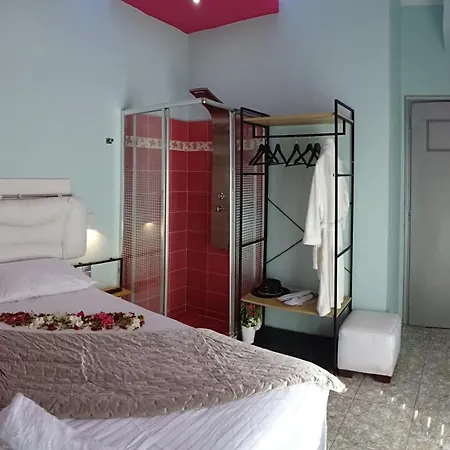 Apartment Gazi With Private Rooftop *